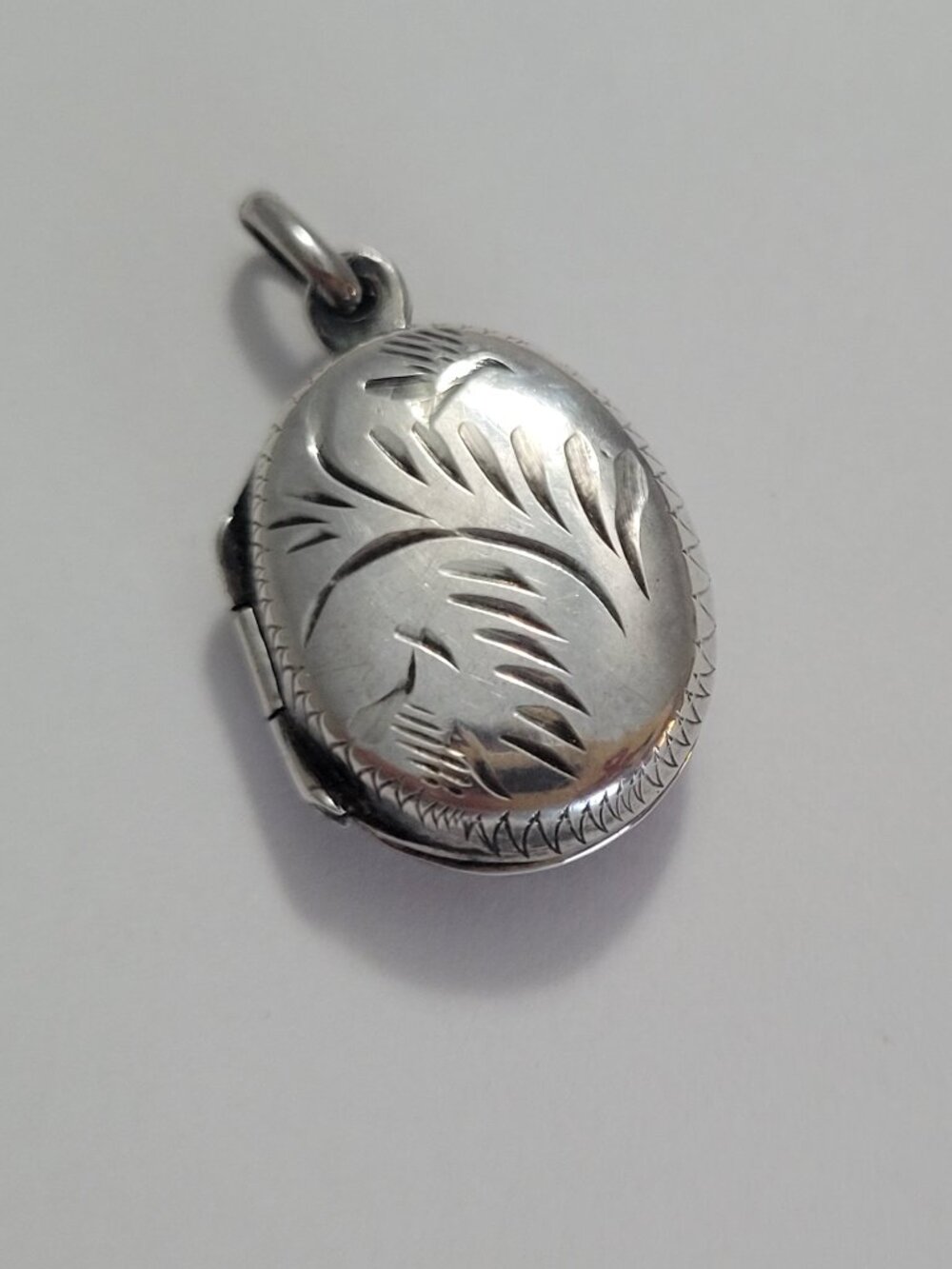 Vintage Oval Sterling Locket Pendant 925 Silver